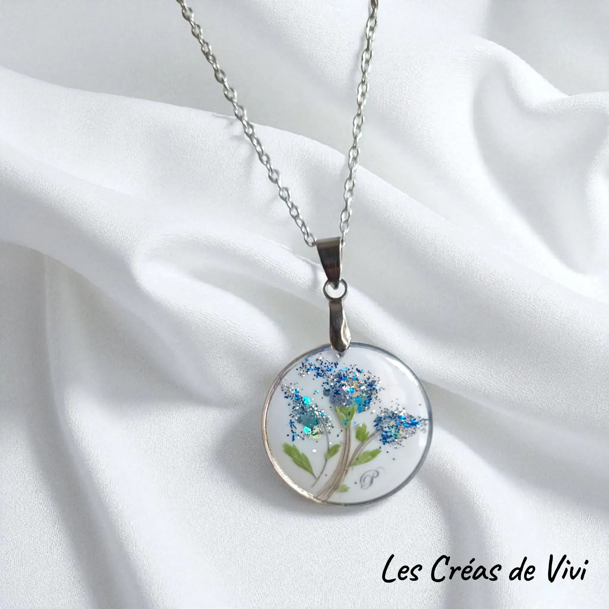 Collier Branche personnalisé – Cheveux & Lait Maternel | Bijou Souvenir Un bijou unique, chargé d’émotion et de symbolique.