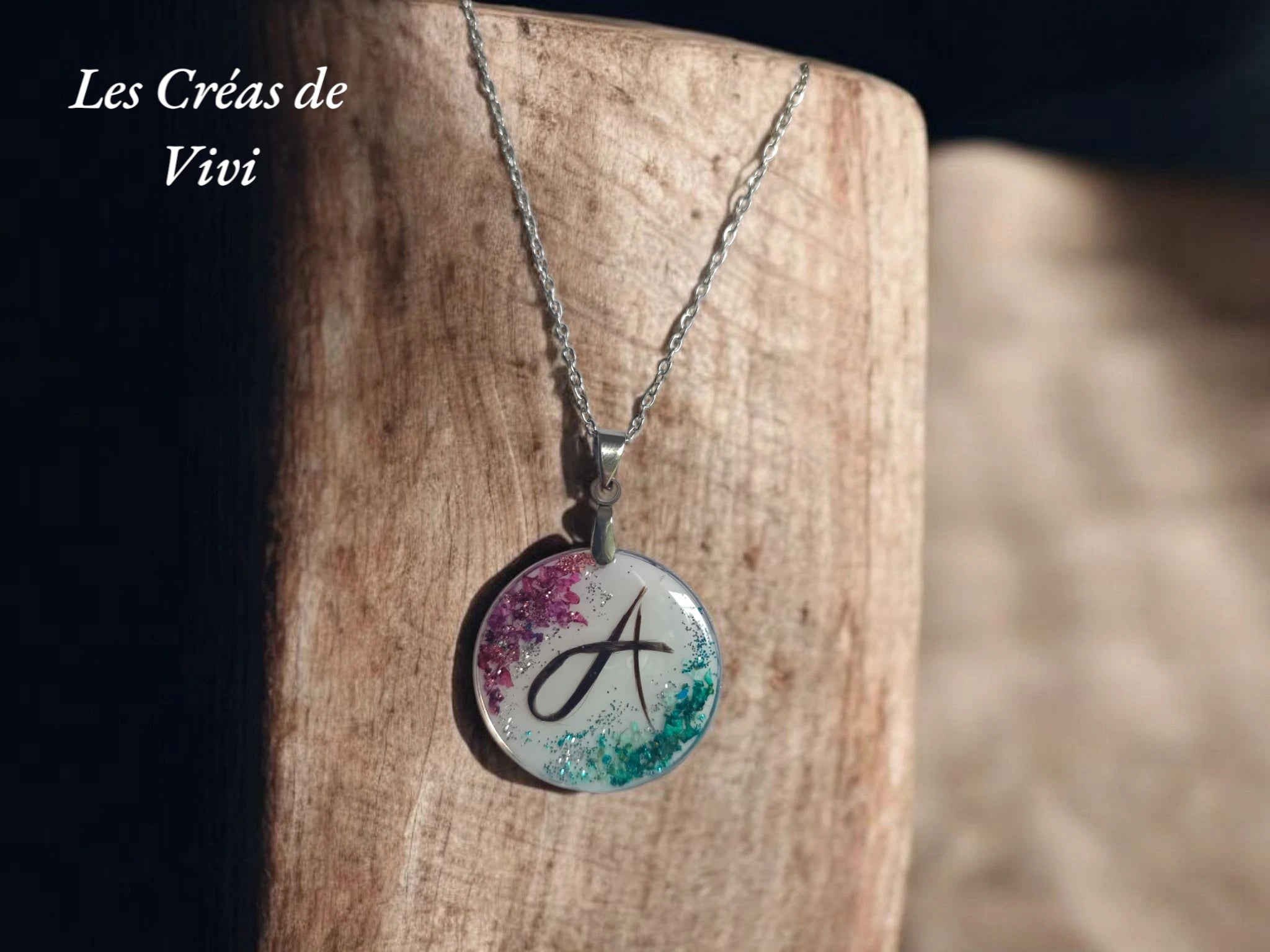Pendentif personnalisé en acier inoxydable – Lettre en cheveux & fleurs séchées