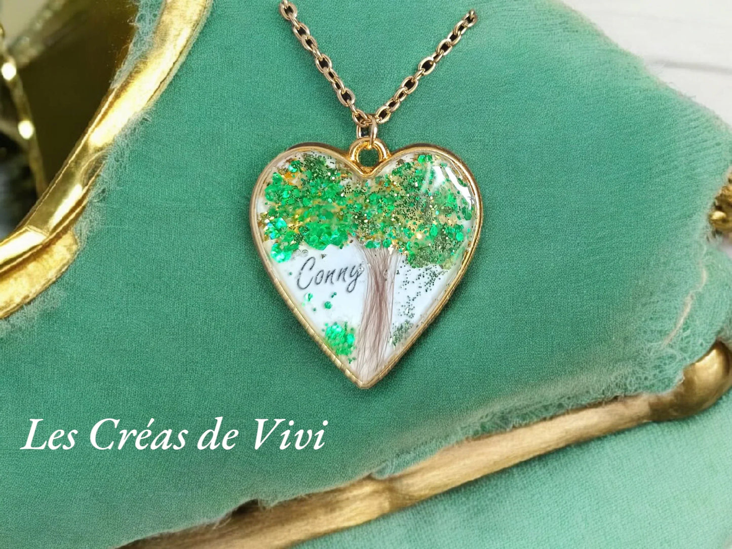 Collier Arbre de Vie Personnalisé – Bijou Souvenir Cheveux & Lait Maternel