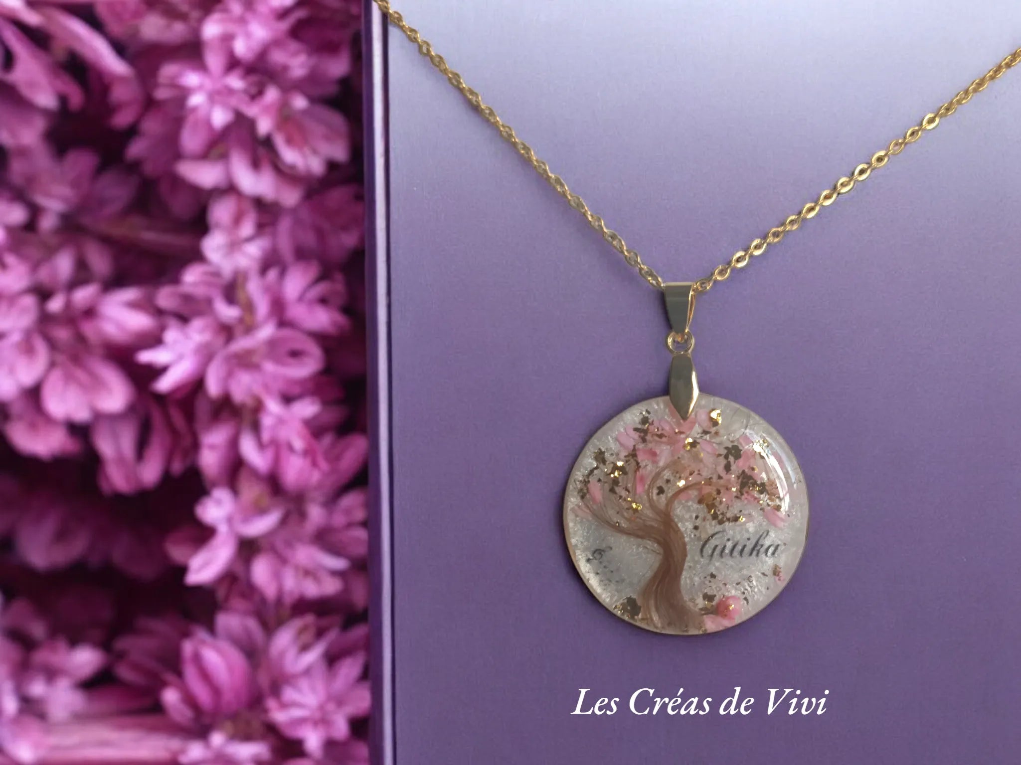 Collier Arbre de Vie personnalisé – Cheveux & Lait Maternel | Bijou Souvenir  Un bijou unique, chargé d’émotion et de symbolique.