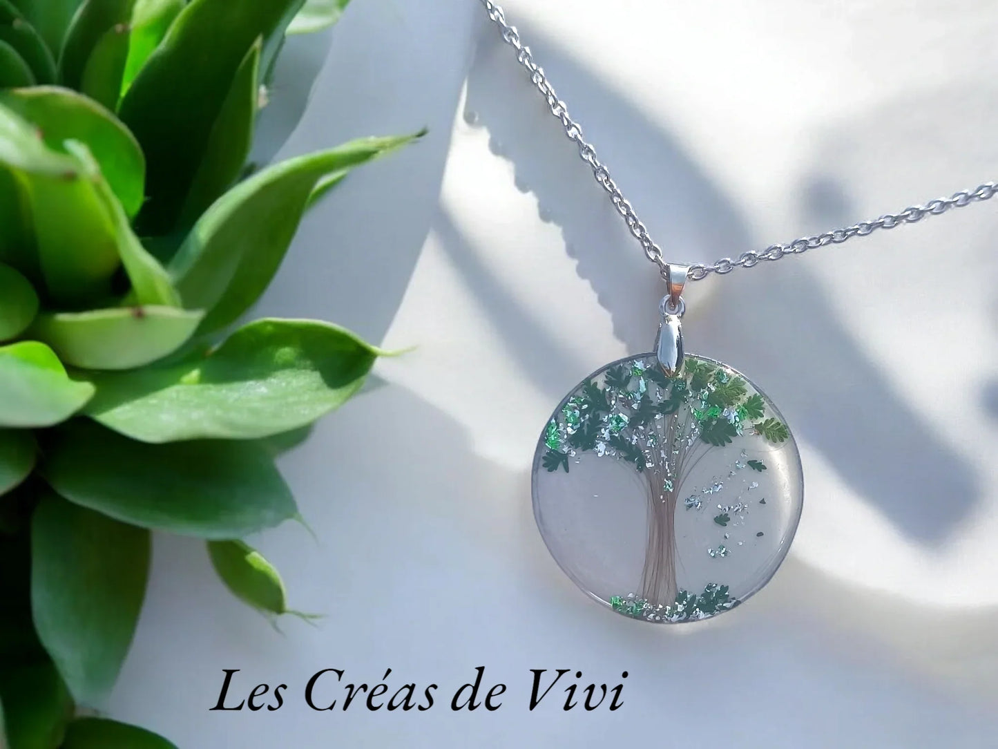 Collier Arbre de Vie Personnalisé – Bijou Souvenir Cheveux & Lait Maternel