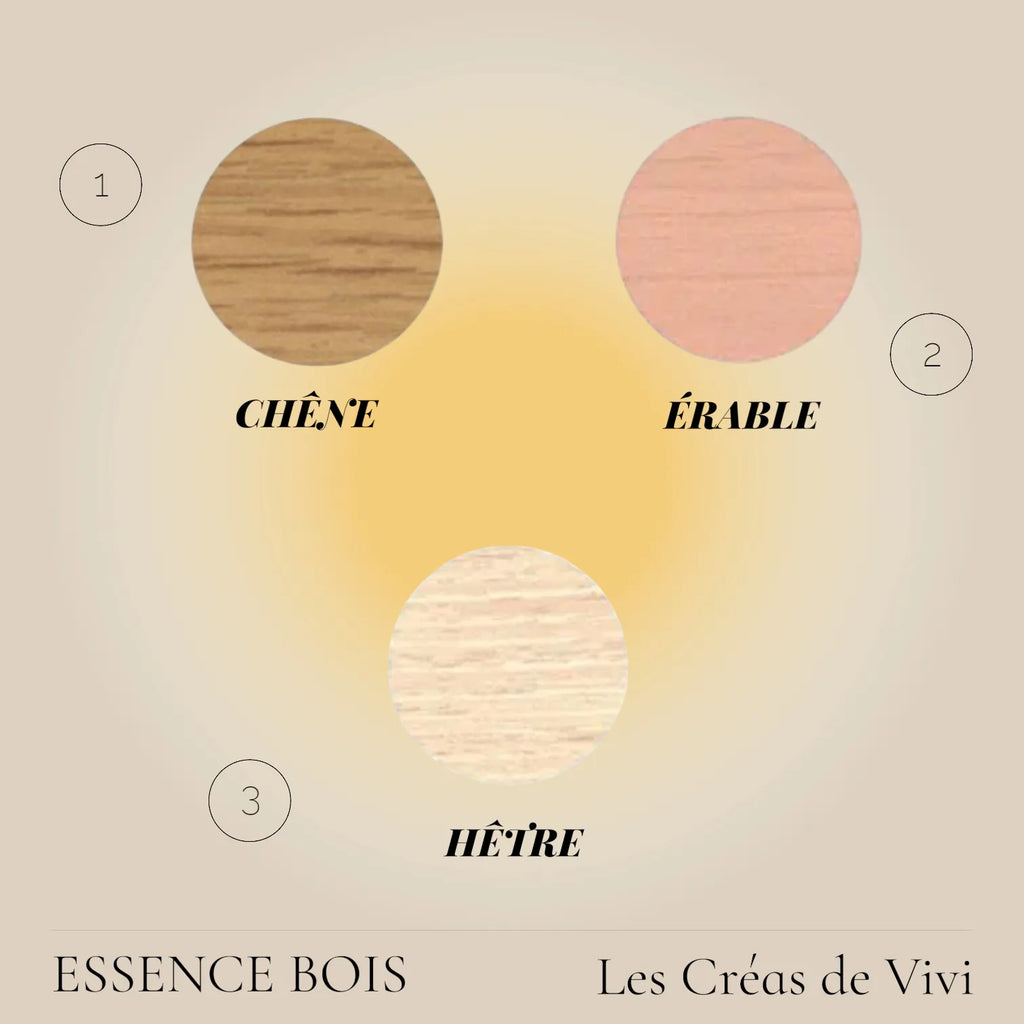 Pendentif personnalisé en acier inoxydable doré ou argenté - Aiguilles en mèche de cheveux et fond bois (3 coloris)