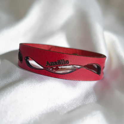 Bracelet en Cuir Personnalisé – Motif Gravé & Résine – Les Créas de Vivi